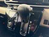【シフトレバー】シフトの操作がしやすく快適なドライブを楽しんでいただけます。