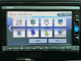 純正ナビです。AM/FM、CDはもちろんBluetoothでお好きな音楽お楽しみいただけます。