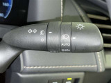 トンネルなど、周囲の明るさの変化でランプ類を自動オン・オフするコンライトです(消し忘れ防止機能付)