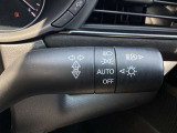 オートライトシステム 車外の明るさを感知し、自動でヘッドライトのON,OFFをコントロールします