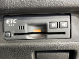 【ETC】高速道路の料金所をストレスなく通過!話題のスポットやサービスエリアに多い「スマートIC」利用時は必須のアイテムです。当店でセットアップを実施、ご納車当日からすぐにご利用いただけます!