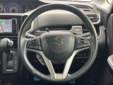 【純正革巻きステアリング】上質な革を使用することで、手にしっかり馴染みとても運転しやすいハンドルです♪