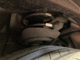 お車を安心してお乗りいただく為には、足回りの定期点検が欠かせません。サービスサポート(有償保証)では無料点検もご提供しており、安心のカーライフをお過ごしいただけるサポート体制が整っています。