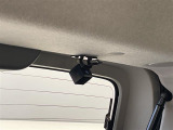 【ドライブレコーダー】映像・音声などの運転中の記録を残します。事故などを起こした起こされた時の証拠になりえますので、もしも時でも安心ですね。