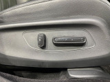 【パワーシート】スイッチ一つで簡単にシートの微調整が可能!電動だから力もいりません!快適なシートポジションにセットして、快適なドライブをお楽しみください。