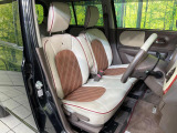 運転席シート廻りは使用感も少なく、良好な状態となっています。丁寧に使われていたことがよくわかりますね。
