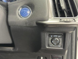 店舗にて現車の確認もいただけますので、お電話で在庫のご確認の上是非ご来店くださいませ。
