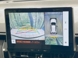 【パノラミックビューモニター】専用のカメラにより、上から見下ろしたような視点で360度クルマの周囲を確認することができます☆死角部分も確認しやすく、狭い場所での切り返しや駐車もスムーズに行えます。