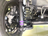お車を安心してお乗りいただく為には、足回りの定期点検が欠かせません。サービスサポート(有償保証)では無料点検もご提供しており、安心のカーライフをお過ごしいただけるサポート体制が整っています。