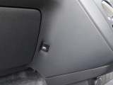 お車を購入される際はご不明な点や不安な点もあるかと思いますが、困ったらお気軽にご相談下さい! 0566-71-1630 までお電話頂ければ当店のスタッフがじっくりお話を聞かせて頂きます!