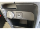 USBオーディオ用ソケットがついていますので携帯電話などを接続すれば音楽等の再生が可能です!