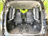 普段のお買い物や通勤、送迎等に十分な荷室スペースを確保しております。セカンドシートを倒すと、大きな荷物の積載も可能です♪