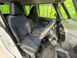 ドライバーによって運転しやすいポジションは異なり、あの車はどうなのか不安なこともありますよね。気になるお車は店頭で乗り込んでご確認いただけます♪