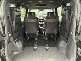シートが倒せて荷物も楽々