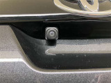 バックモニターのカメラになります。