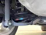 お車を安心してお乗りいただく為には、足回りの定期点検が欠かせません。サービスサポート(有償保証)では無料点検もご提供しており、安心のカーライフをお過ごしいただけるサポート体制が整っています。