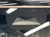 【ホンダセンシング】走行中に前方の車両等を認識し、衝突しそうな時は警報とブレーキで衝突回避と被害軽減をアシスト。より安全にドライブをお楽しみいただけます。