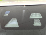 【i-ACTIVESENSE】走行中に前方の車両等を認識し、衝突しそうな時は警報とブレーキで衝突回避と被害軽減をアシスト。より安全にドライブをお楽しみいただけます。