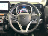 【純正革巻きステアリング】上質な革を使用することで、手にしっかり馴染みとても運転しやすいハンドルです♪