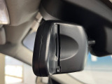 ●ETC車載器内蔵ルームミラー:お引き渡し時には再セットアップを実施後、お渡しいたします。マイレージ登録に関してもお気軽に担当営業までお尋ねください。