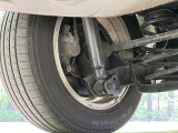 お車を安心してお乗りいただく為には、足回りの定期点検が欠かせません。サービスサポート(有償保証)では無料点検もご提供しており、安心のカーライフをお過ごしいただけるサポート体制が整っています。