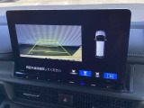 バックカメラも装備しております。車庫入れの苦手なお客様、もうご心配いりません。バックカメラがあれば、ぶつける心配無し?!重宝します!!