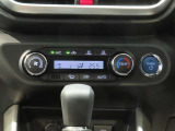 オートエアコン付き。