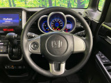 【ステアリングスイッチ】運転中、前方から目線をそらすことなく、オーディオ等の操作が可能な便利機能!安心&快適なドライブを演出してくれます♪