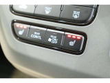 シートヒーター装備付き車!!座席に埋め込まれた電熱線によりシートを暖めることが出来る装備で、温められたシートは、寒い冬には最適です!!