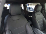 車輛に関するオプション装備、価格等ご不明な点などはお気軽にお問合せ下さい。また、総支払額の表示は一般的な販売諸条件の諸費用で計算しています。詳細な諸費用等はスタッフまでお見積り依頼をお願致します。