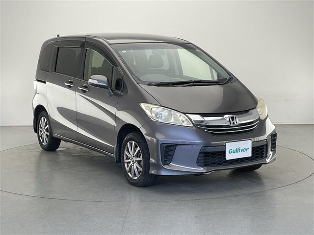 フリード 1.5 G プレミアムエディション 4WD 修復歴無し
