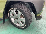 タイヤサイズは165/65R14でタイヤの溝も十分にあります。