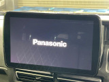 【大画面ナビ】人気の大型9インチナビを装備。存在感のある大画面はインパクト大!ナビ利用時のマップ表示は見やすく、テレビやDVDは臨場感がアップ!いつものドライブがグッと楽しくなります♪