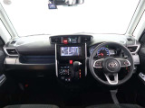 見通しのよいすっきりとした視界で、誰でも運転しやすいです。運転のしやすさは疲れにくさにも繋がりますよ♪