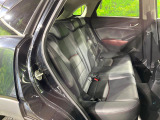 3列目シートはもちろん状態良好☆大人でもゆったりと座って頂けますので、大人数でのお出かけもラクラクです♪ご家族で、気の知れた仲間で、ドライブに行くのが楽しみですね♪