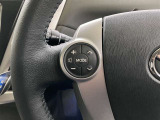 手元でオーディオの音量調整やソース切り替えができるスイッチです!運転中でも視線や姿勢を変えることなく、簡単に操作できるのでとても便利ですね♪