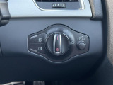 【 オートライト 】オートライトなのでライトの点け忘れを気にすることなく運転が出来ます♪//
