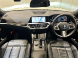 3シリーズセダン 320d Mスポーツ 4WD 本革シート