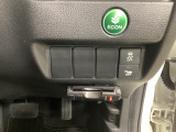 ETCが付いていれば高速道路の料金所も楽々通過!これで小銭を用意しなければいけない煩わしさも軽減されますね♪