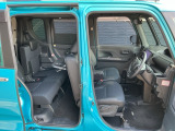 運転席の状態は綺麗です。