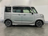 後席両側電動スライドドア☆開け閉めの際に隣の車や壁にぶつける心配もありません。