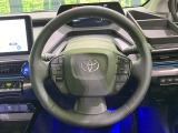 【純正革巻きステアリング】上質な革を使用することで、手にしっかり馴染みとても運転しやすいハンドルです♪