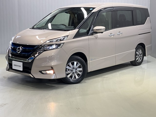セレナ 1.2 e-POWER ハイウェイスターV