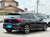 アフターサービスは全国のVolkswagen正規ディーラーで対応。遠方のお客様も安心してご購入いただけるよう、丁寧にサポートいたします。