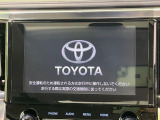 【9インチ ディスプレイオーディオ】大画面ディスプレイへお持ちのスマートフォンと連携して、ナビやbluetoothでの音楽再生が可能です♪デザインはもちろん操作性も良好!別途ナビ機能の取付可能です♪