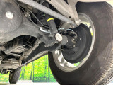 お車を安心してお乗りいただく為には、足回りの定期点検が欠かせません。サービスサポート(有償保証)では無料点検もご提供しており、安心のカーライフをお過ごしいただけるサポート体制が整っています。