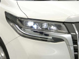 ご覧の車両以外にも多数のU-Carを展示販売しております。