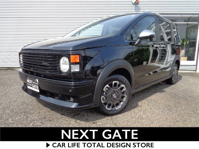フリード 1.5 e:HEV クロスター 4WD 