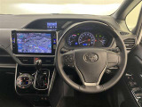 インパネはシンプルなデザイン。運転もしやすそう♪