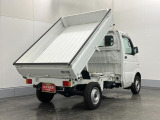 三方開あおりなので荷物の積み降ろしがしやすく使い勝手がいい